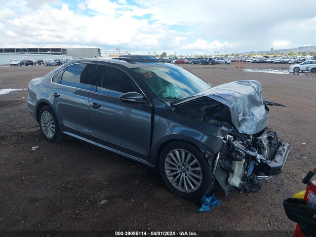 2017 1VWBT7A35HC040714 main image