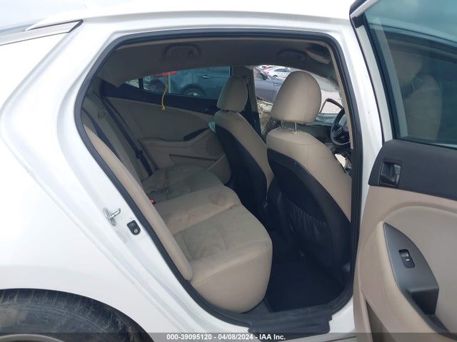 KIA Optima Lx 2015 KNAGM4A70F5612441 Image 8
