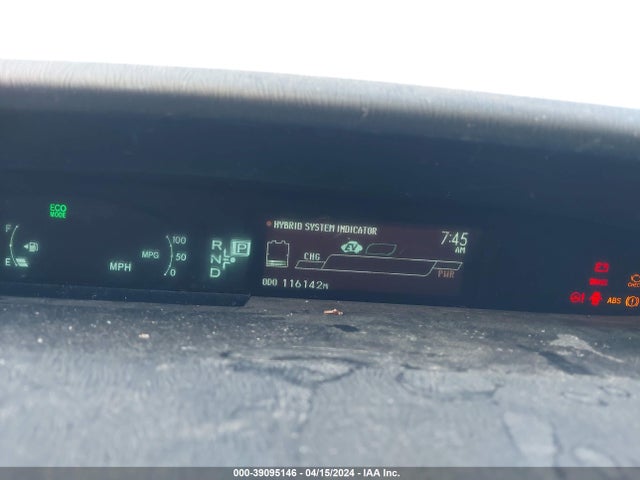 Toyota Prius Two 2014 JTDKN3DU8E0381631 Image 7
