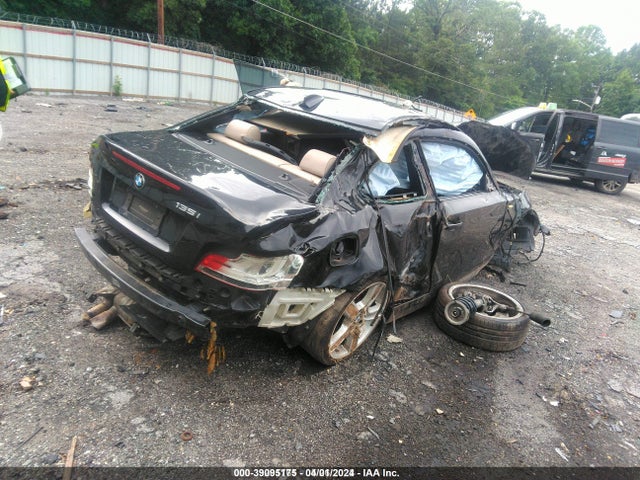 2012 BMW 135I WBAUC9C5XCVM11883 Photo 3