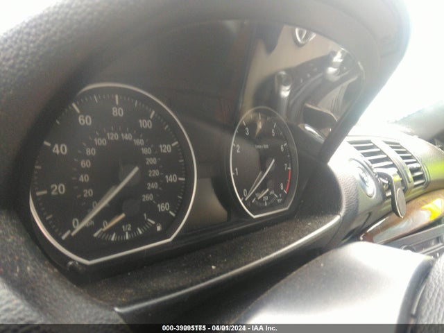 2012 BMW 135I WBAUC9C5XCVM11883 Photo 6