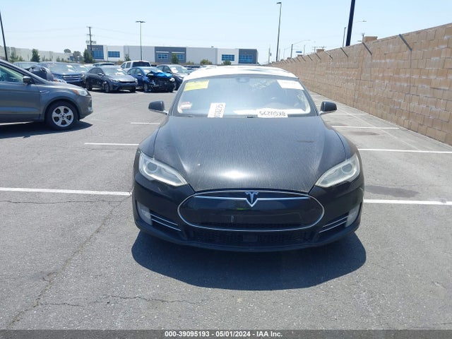 Tesla Model S 60/70/85 2015 5YJSA1H15FFP67586 Image 12