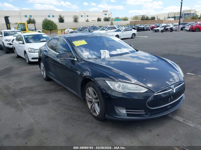 Tesla Model S 60/70/85 2015 5YJSA1H15FFP67586 Image 13