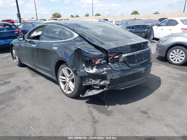 Tesla Model S 60/70/85 2015 5YJSA1H15FFP67586 Image 6