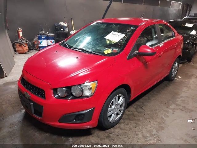 Chevrolet Sonic Lt Auto 2014 1G1JC5SH8E4173382 Image 2