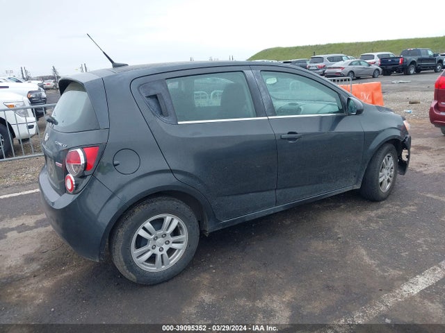 Chevrolet Sonic Lt Auto 2014 1G1JC6SB5E4134069 Image 4