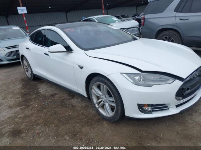 39095364 :رقم المزاد ، 5YJSA1DP4DFP03319 vin ، 2013 Tesla Model S Performance مزاد بيع