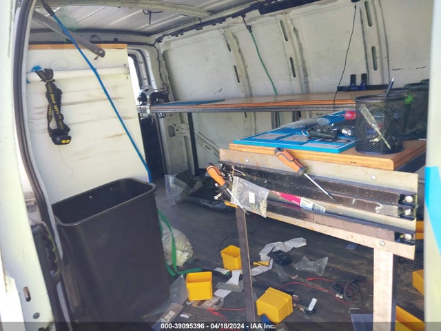 Chevrolet Express 2500 Work Van 2016 1GCWGAFFXG1321118 Image 8
