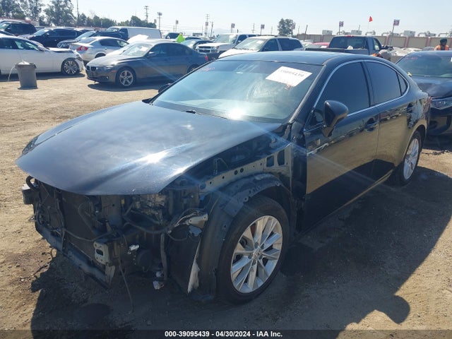 Lexus ES 300H 2014 JTHBW1GG8E2072865 Image 2