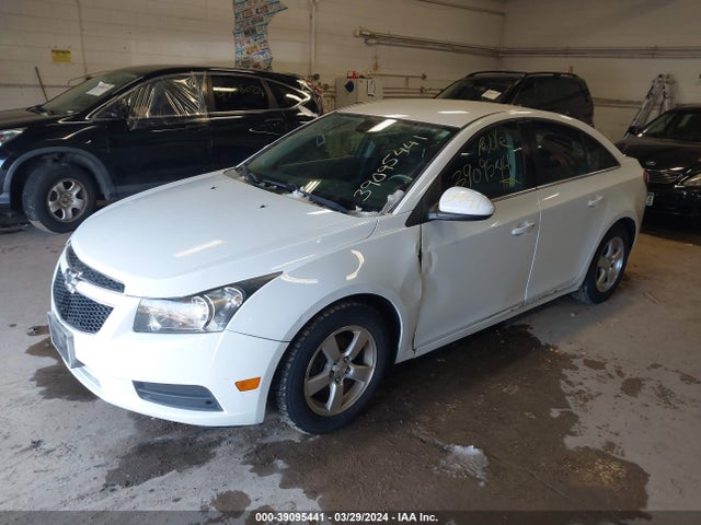 Chevrolet Cruze 1lt Auto 2014 1G1PC5SB8E7266651 Image 2