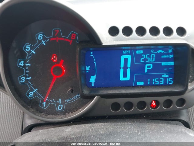 Chevrolet Sonic Ls Auto 2016 1G1JA6SG7G4170852 Image 7