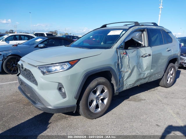 Toyota Rav4 Xle 2020 2T3W1RFV7LW078239 Image 2