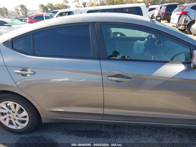 Hyundai ELANTRA SE 2019 KMHD74LF4KU783593 Image 13
