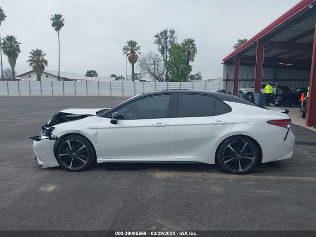 Toyota CAMRY XSE 2020 4T1K61AK3LU360773 Image 14