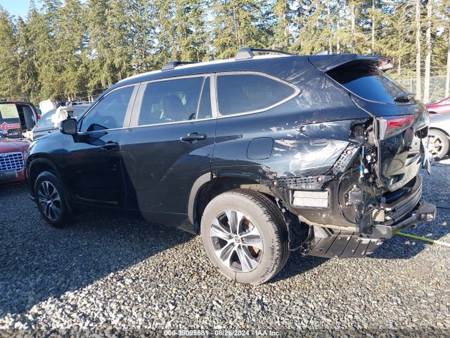 Toyota Highlander Xle 2023 5TDKDRBHXPS010403 Image 15