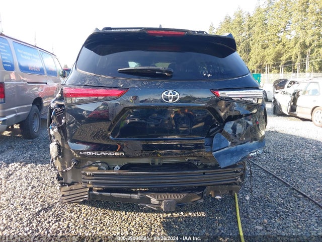 Toyota Highlander Xle 2023 5TDKDRBHXPS010403 Image 17