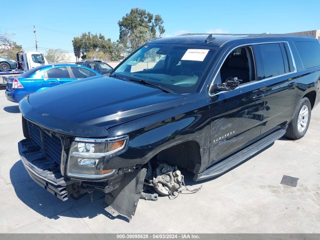 Chevrolet Suburban Lt 2019 1GNSCHKC8KR174586 Image 2