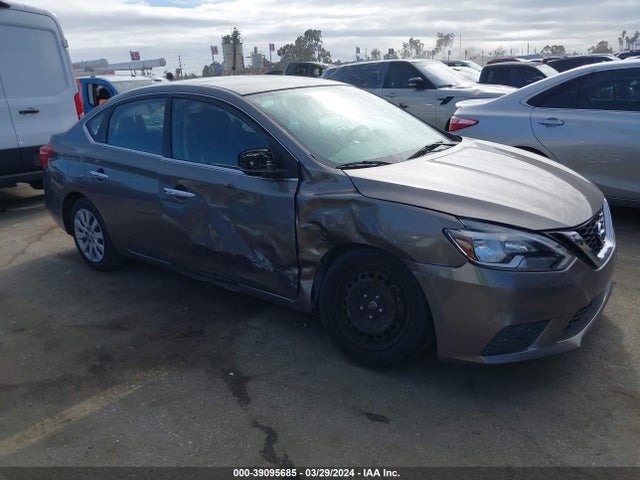 2016 3N1AB7AP8GL652741 main image