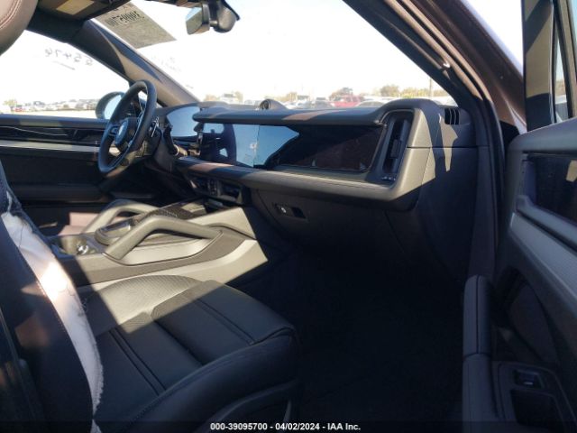 WP1BA2AY6RDA49438 Porsche Cayenne Coupe