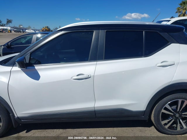 Nissan KICKS SV 2019 3N1CP5CU4KL565204 Image 14