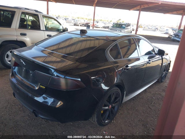 2019 JAGUAR XE SAJAT4GXXKCP51194 Photo 3