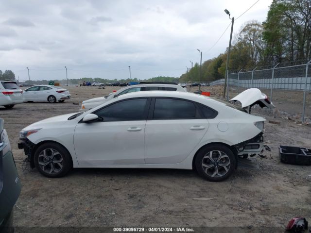 3KPF24AD0LE233451 KIA Forte Lxs
