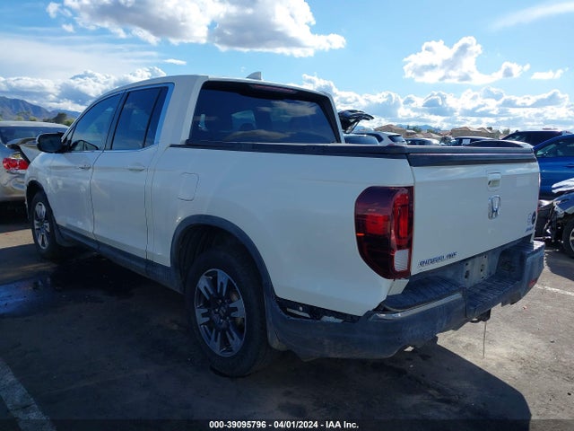 Honda Ridgeline Rtl 2017 5FPYK3F54HB020256 Image 3