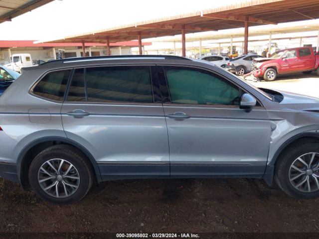 3VV3B7AX4LM055873 Volkswagen Tiguan 2.0t Se/2.0t Se R-line Black/2.0t Sel