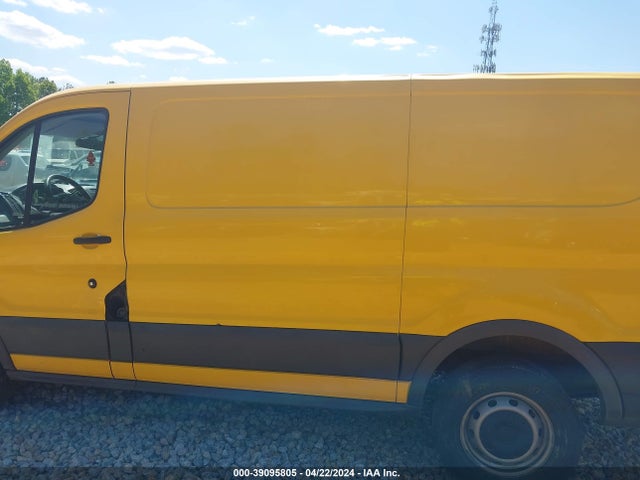 Ford Transit-250 2017 1FTYR1ZM7HKB27686 Image 14