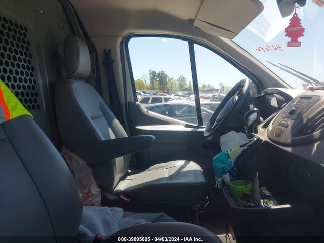 Ford Transit-250 2017 1FTYR1ZM7HKB27686 Image 5