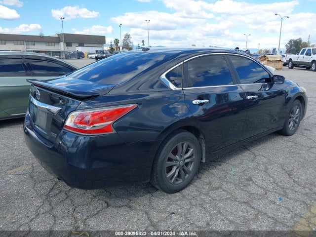 Nissan Altima 2.5 S 2015 1N4AL3AP6FC496508 Image 4