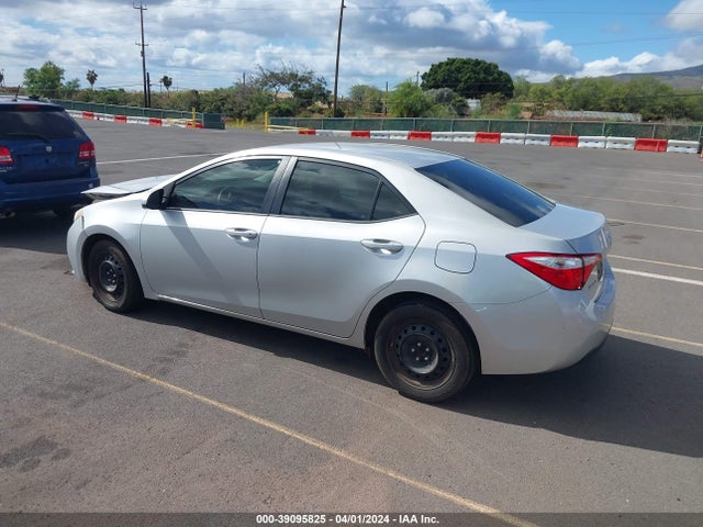 Toyota COROLLA LE 2016 5YFBURHE2GP408663 Image 3