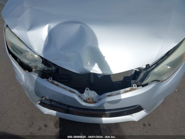 Toyota COROLLA LE 2016 5YFBURHE2GP408663 Image 6