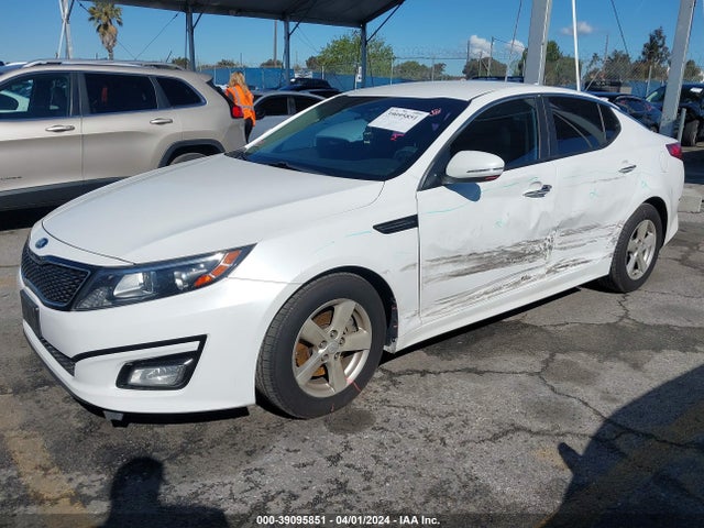 KIA Optima Lx 2015 KNAGM4A72F5601845 Image 2