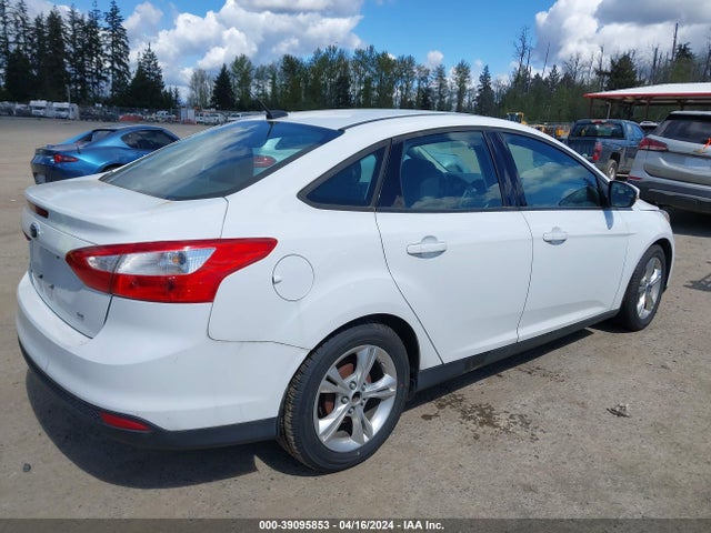 Ford FOCUS SE 2014 1FADP3F22EL132549 Image 4
