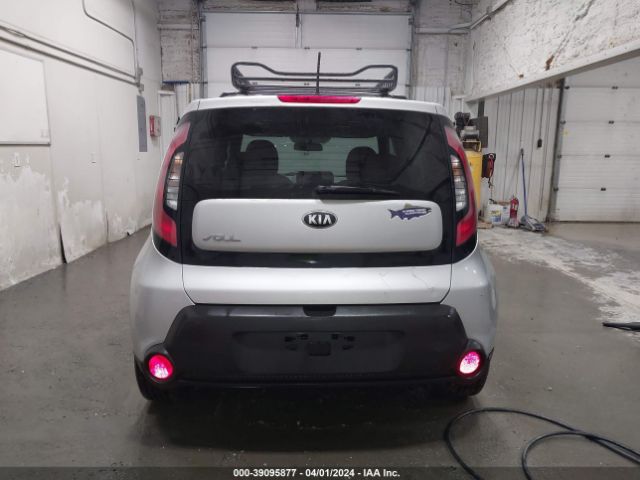 KNDJN2A28E7702695 KIA Soul