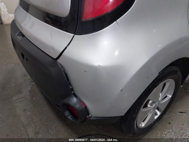 KNDJN2A28E7702695 KIA Soul