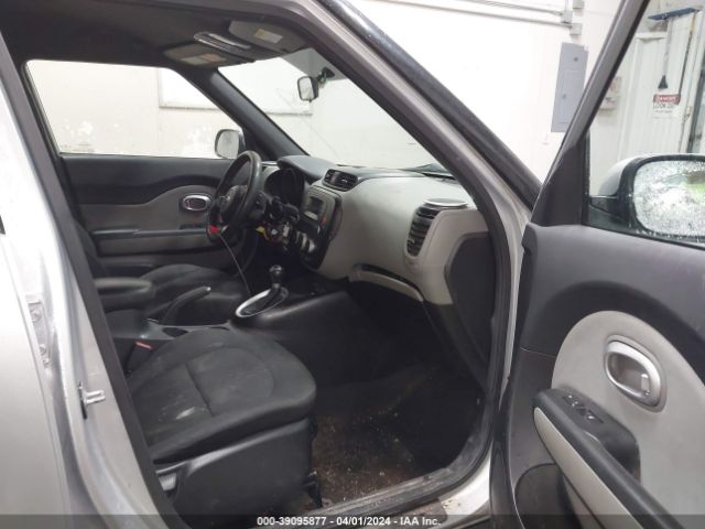KNDJN2A28E7702695 KIA Soul