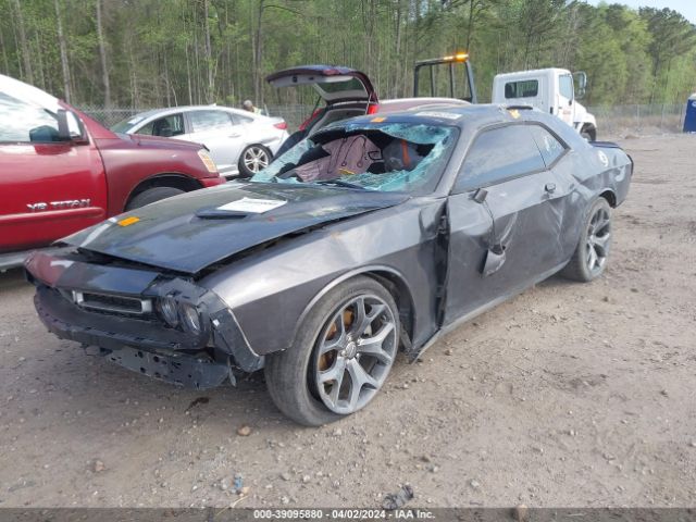 2C3CDZAG7FH873609 Dodge Challenger Sxt