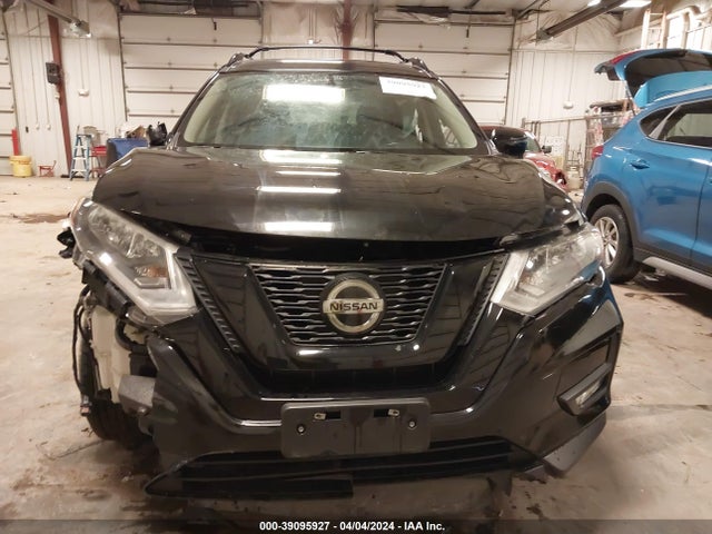 Nissan ROGUE SV 2018 5N1AT2MV5JC775452 Image 13