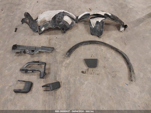 Nissan ROGUE SV 2018 5N1AT2MV5JC775452 Image 12