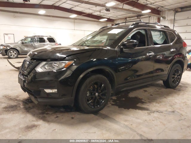 Nissan ROGUE SV 2018 5N1AT2MV5JC775452 Image 2