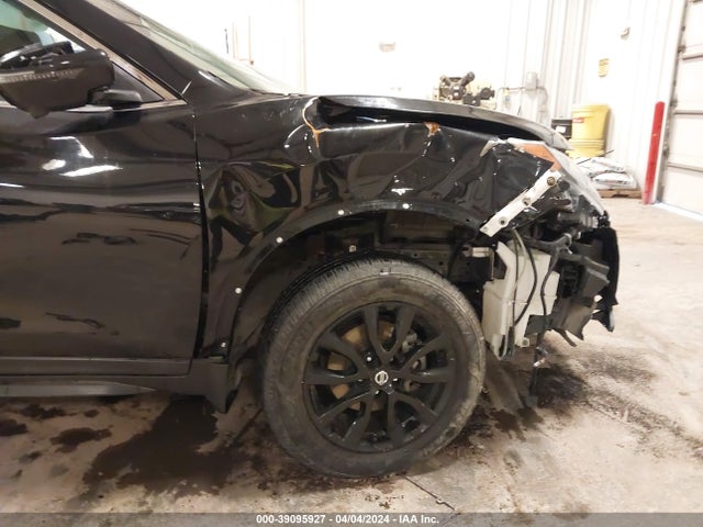 Nissan ROGUE SV 2018 5N1AT2MV5JC775452 Image 6