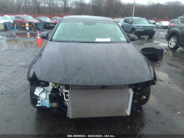 5XXGT4L32KG364683 KIA Optima S