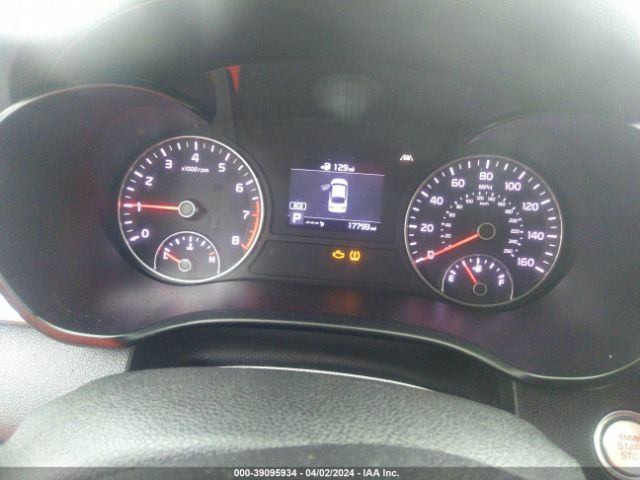 5XXGT4L32KG364683 KIA Optima S