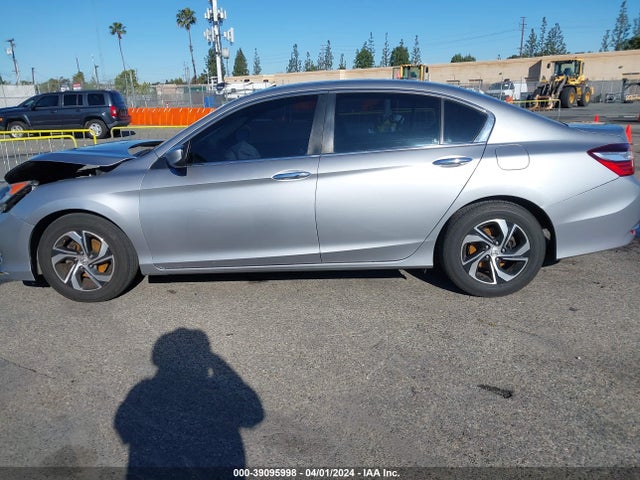Honda ACCORD LX 2017 1HGCR2F30HA142954 Image 14
