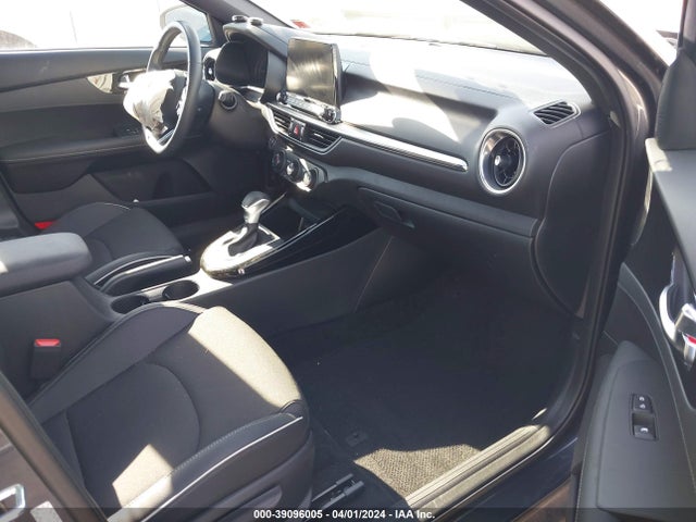 KIA Forte Gt-line 2021 3KPF34AD6ME398886 Image 5