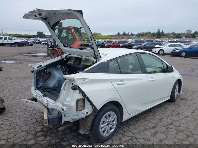 Toyota Prius Two 2016 JTDKBRFU5G3528417 Image 6