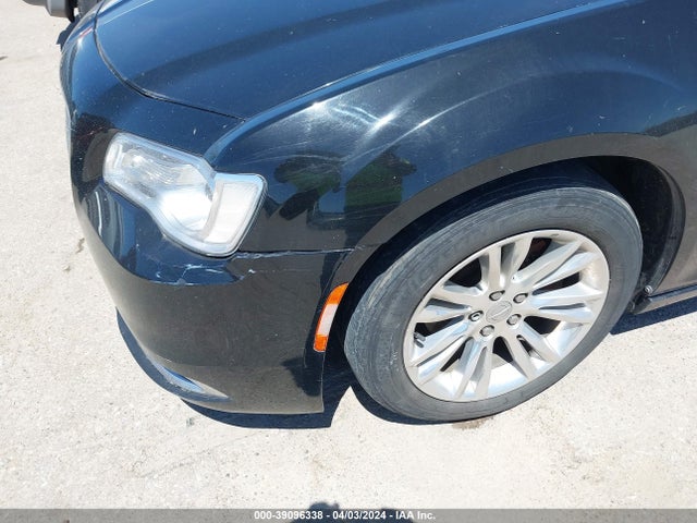 Chrysler 300C 2015 2C3CCAEGXFH887244 Image 12