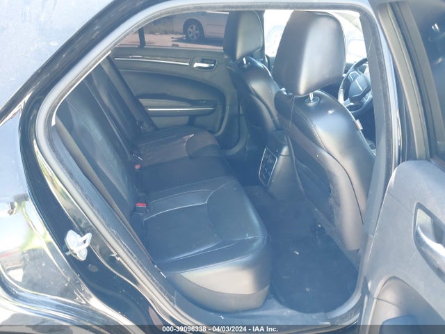 Chrysler 300C 2015 2C3CCAEGXFH887244 Image 8